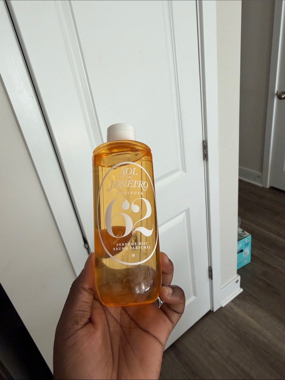 Sol de Janeiro Amber 62 Body Wash - Golden Orange Bottle